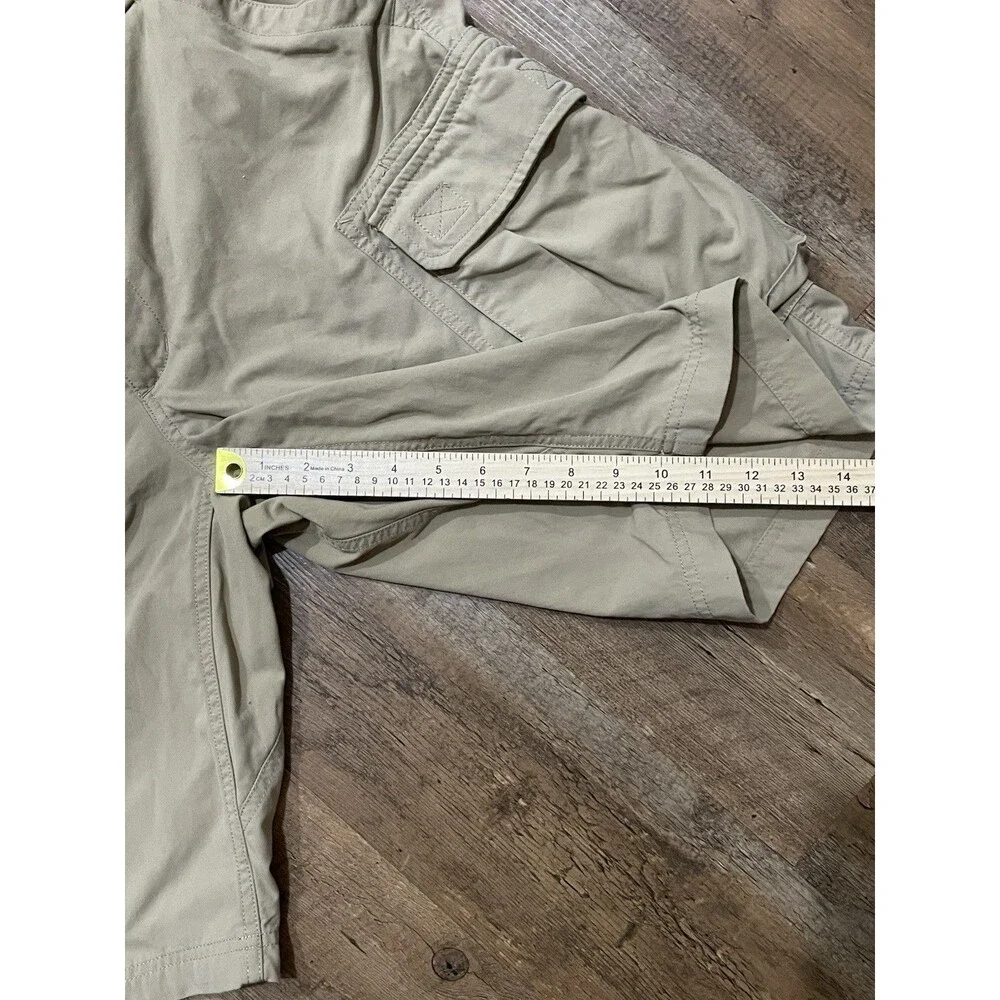 Duluth Trading Co Dry on the Fly 11 Cargo Shorts Men’s Large